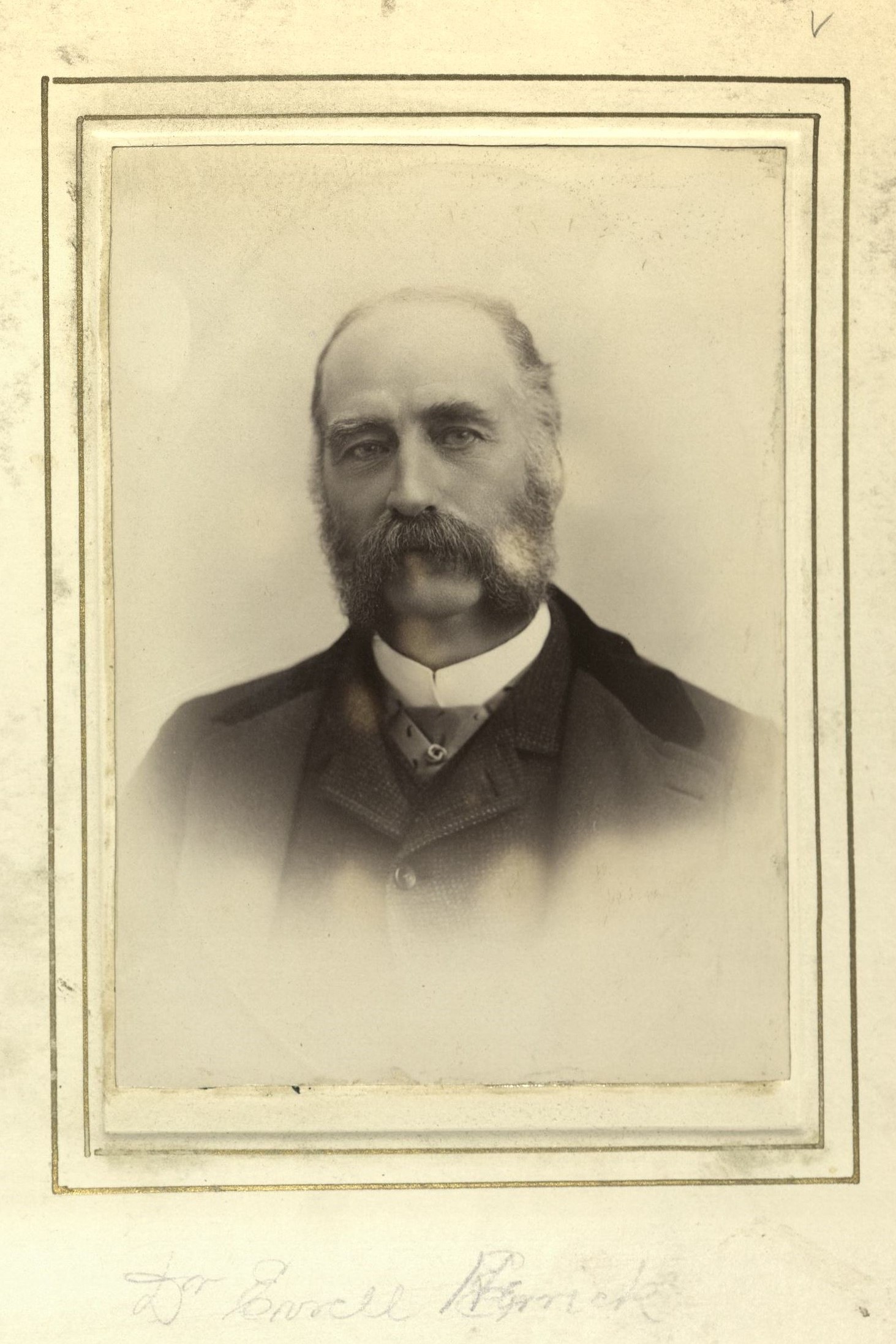 Member portrait of Everett Herrick